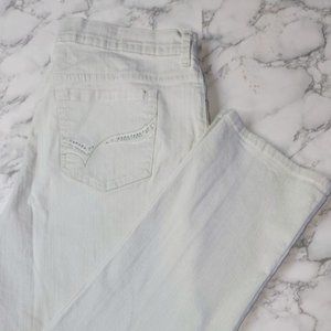 Jeans, Ladies' stylish white jeans by Gloria Vanderbilt in size 12, 34" waist